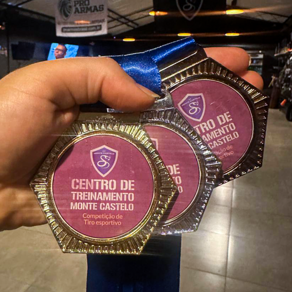 Campeonato interno de 22.LR em estande de tiro indoor no Rio de Janeiro.